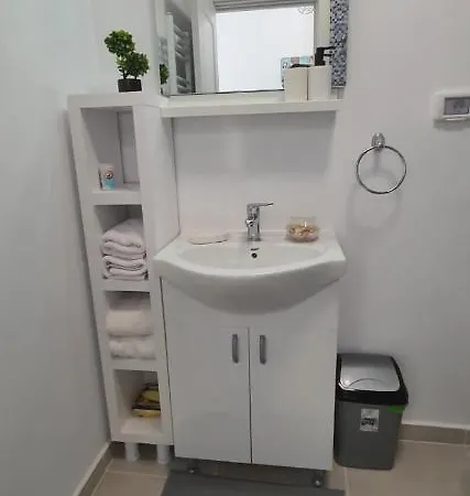 Monden ApartHotel Mamaia Nord 2 minute de plaja Apartament Năvodari