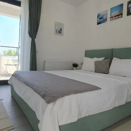 Apartament Monden ApartHotel Mamaia Nord 2 minute de plaja
